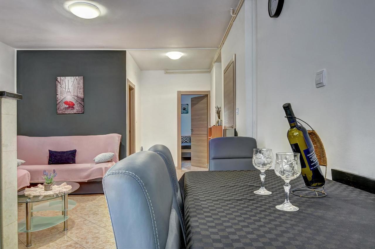 Apartments Kajfes Фажана Екстер'єр фото
